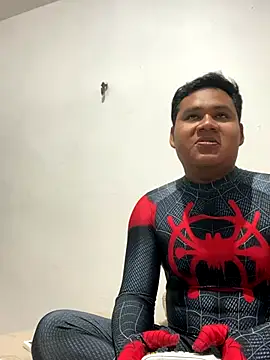 Snapshot of Danimiles chatting on 12/20/25, 05:36 Danimiles online show from 12/20/25, 05:36