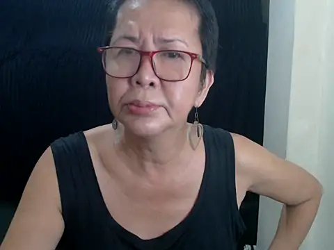 Snapshot of radar777 chatting on 06/15/26, 12:29 radar777 online show from 06/15/26, 12:29