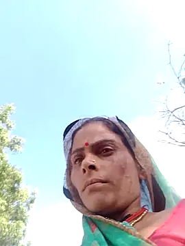H seema online show from 04/06/26, 11:11