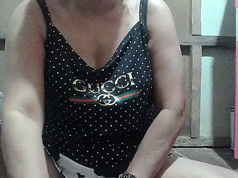 hotmama 063 online show from 02/03/26, 09:58