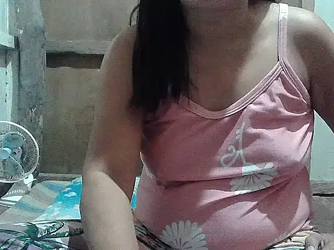 hotmama 063 online show from 02/05/26, 10:31