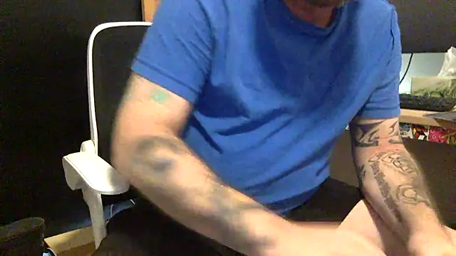 Snapshot of edger4lif3 chatting on 09/26/25, 12:09 edger4lif3 online show from 09/26/25, 12:09