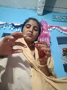 LUCKY cut online show from 10/20/25, 04:51