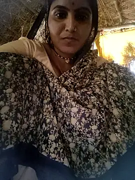 LUCKY cut online show from 10/23/25, 11:20