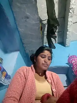 LUCKY cut online show from 11/18/25, 03:27