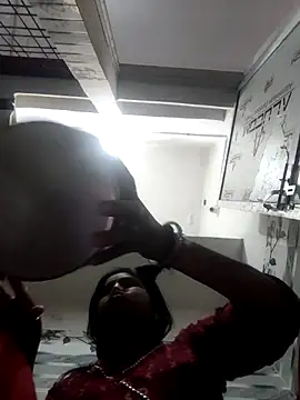 LUCKY cut online show from 03/22/26, 07:45