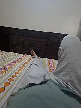 kkkk1882 online show from 11/11/25, 06:13