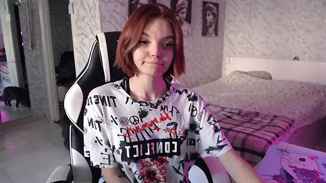 Kitti study online show from 09/19/25, 08:16