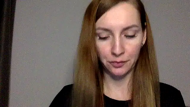 Varnyx online show from 11/18/25, 04:33