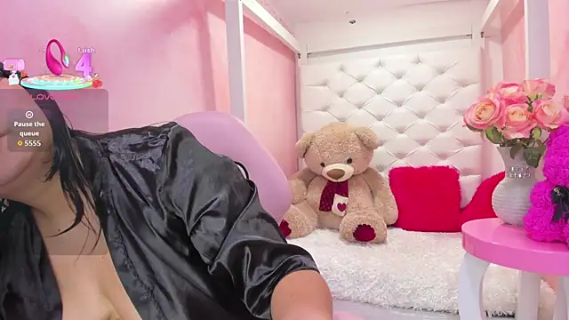 Dulce meow online show from 10/10/25, 11:42