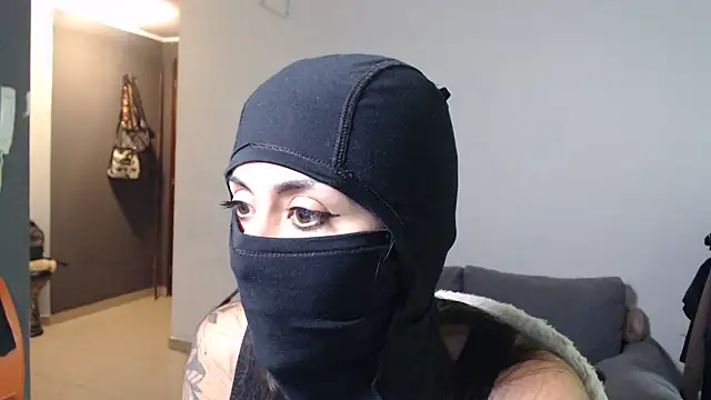 Katalina sexyyy online show from 04/13/26, 03:50