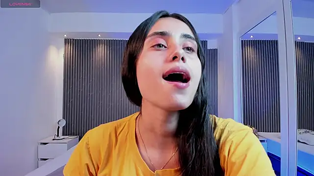 sofiapalacioss online show from 02/26/26, 07:13