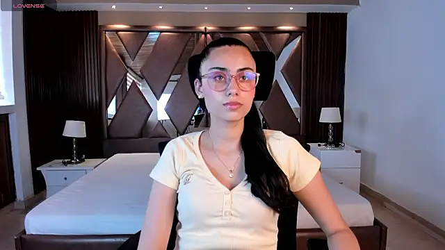 sofiapalacioss online show from 03/09/26, 07:07