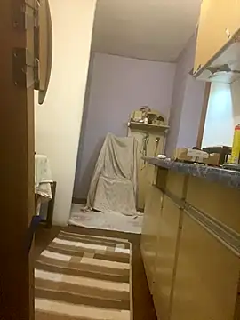 Snapshot of vikinylon chatting on 12/19/25, 11:56 vikinylon online show from 12/19/25, 11:56