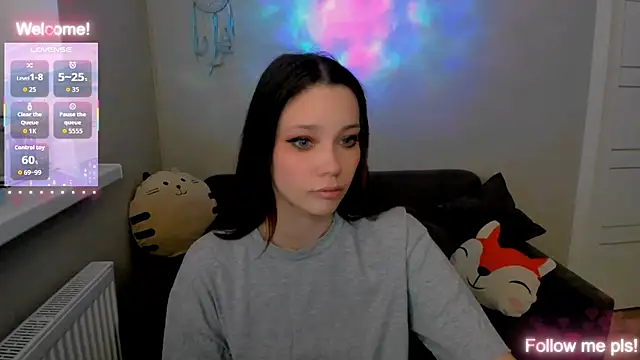 Kitten Alissa online show from 05/20/26, 01:06