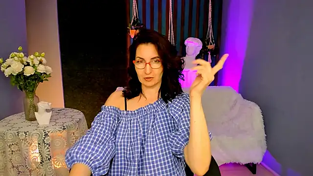 UnaTerra online show from 04/10/26, 06:18