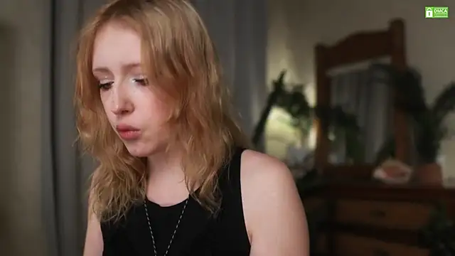 rosy petal online show from 09/18/25, 10:01