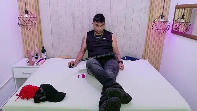 Kity spiderr online show from 11/08/25, 12:27