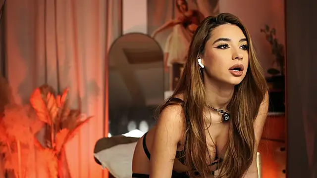 ItalianGirl online show from 03/11/26, 08:48