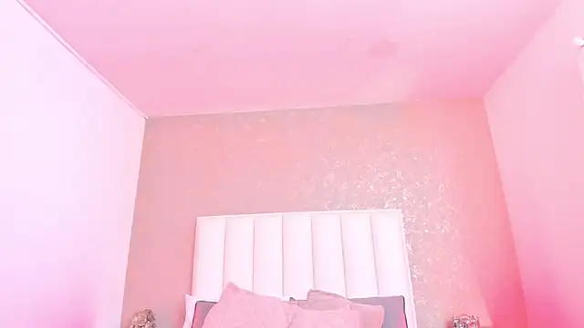 KaylieBrooks online show from 04/07/26, 01:33