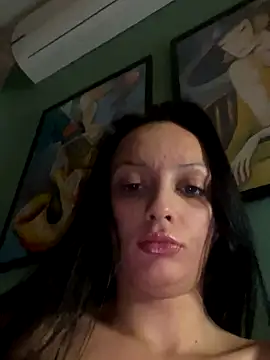 Snapshot of bbadies chatting on 10/02/25, 11:45 bbadies online show from 10/02/25, 11:45