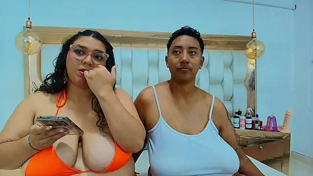 TiffantyAndStacy online show from 09/24/25, 08:23