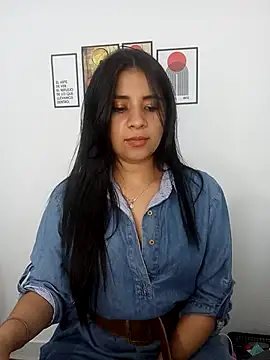 ValerieLove  online show from 02/06/26, 08:12