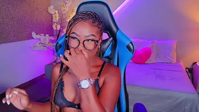 Snapshot of Kishalove_ chatting on 07/20/26, 10:50 Kishalove online show from 07/20/26, 10:50