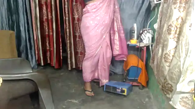 DearKimmi online show from 02/19/25, 05:06