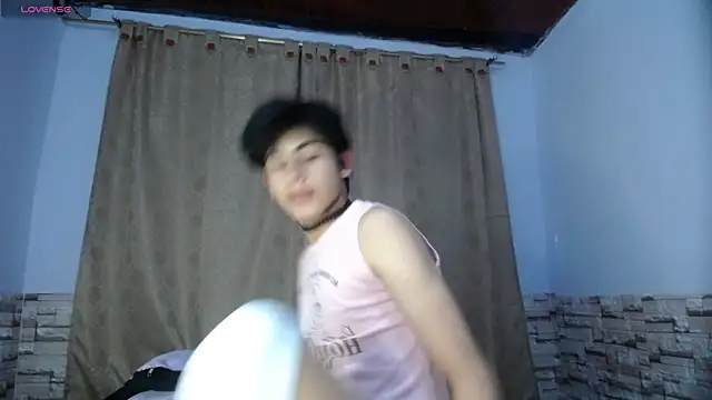 DaraKat18 online show from 10/05/25, 08:40