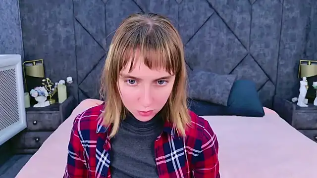 Beverly Gomes online show from 09/28/25, 06:19