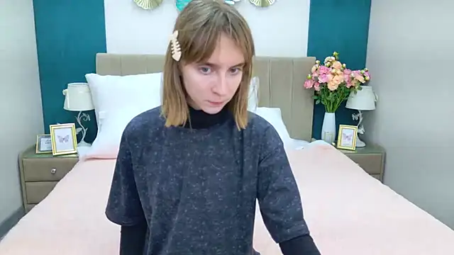 Beverly Gomes online show from 12/03/25, 03:54