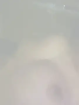 Alaia33200 online show from 10/01/25, 03:56