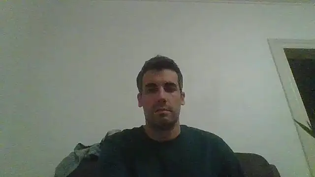 JulioIsHere4you online show from 11/18/25, 11:15