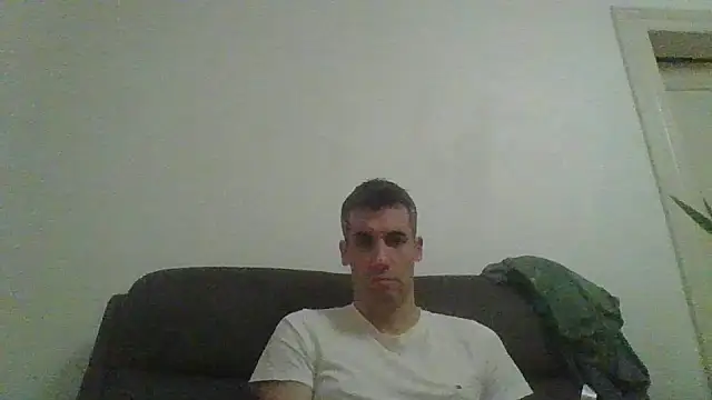 JulioIsHere4you online show from 12/14/25, 12:27