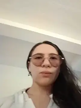 Snapshot of Bella_Sumers chatting on 07/01/26, 03:12 Bella Sumers online show from 07/01/26, 03:12