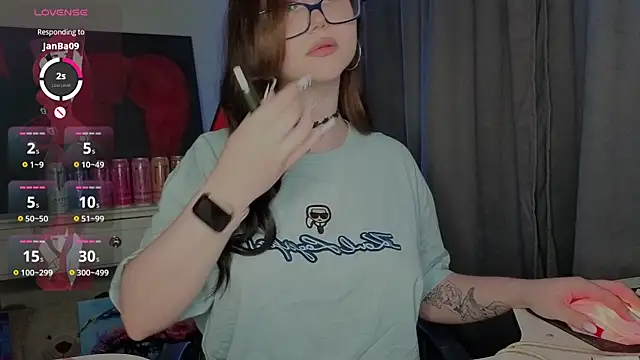 hornyprincess19 online show from 07/08/26, 08:08