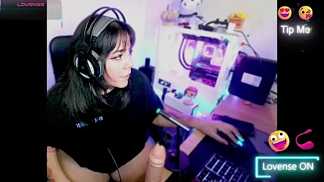 PinkDenial online show from 11/15/25, 04:54