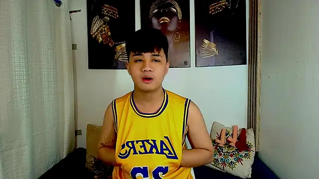 Snapshot of KentAivan chatting on 09/17/25, 03:46 KentAivan online show from 09/17/25, 03:46