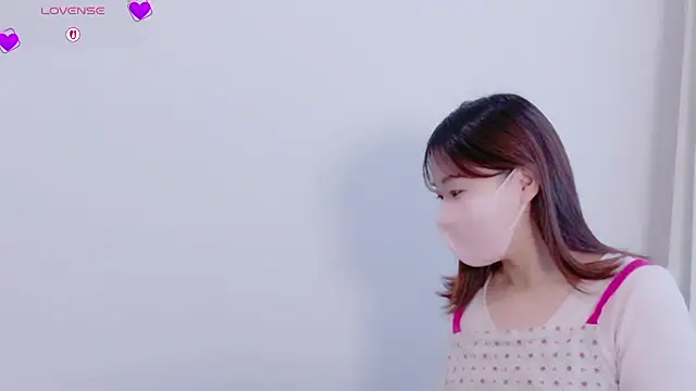 Mayu o19o online show from 05/17/26, 01:14