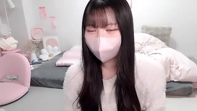 moka-neko online show from 03/19/26, 01:48