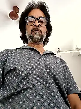 Snapshot of malhotra21 chatting on 09/28/25, 09:58 malhotra21 online show from 09/28/25, 09:58