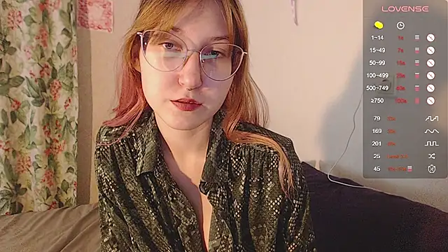 ohmycheryl online show from 09/28/25, 02:11