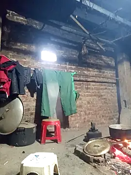 siki-00 online show from 11/12/25, 11:47