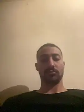 Hehjehjeqll online show from 04/03/26, 11:47