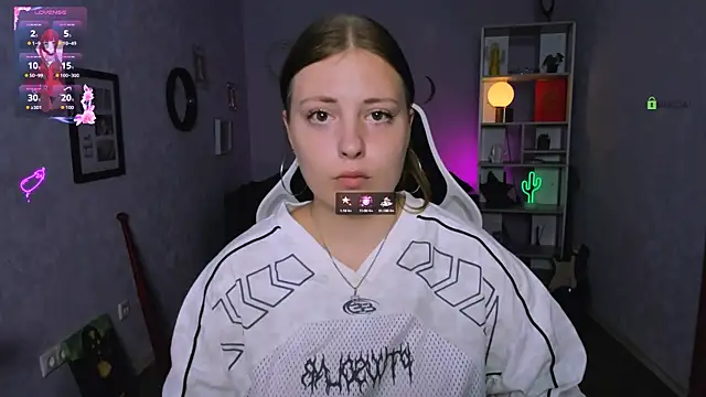 melani bumm online show from 09/22/25, 05:42