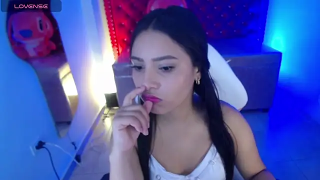 Ariannaa m online show from 10/10/25, 02:16