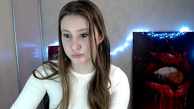 Milka kamila online show from 04/05/26, 12:02