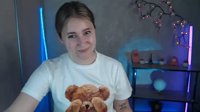 Milka kamila online show from 06/11/26, 12:58