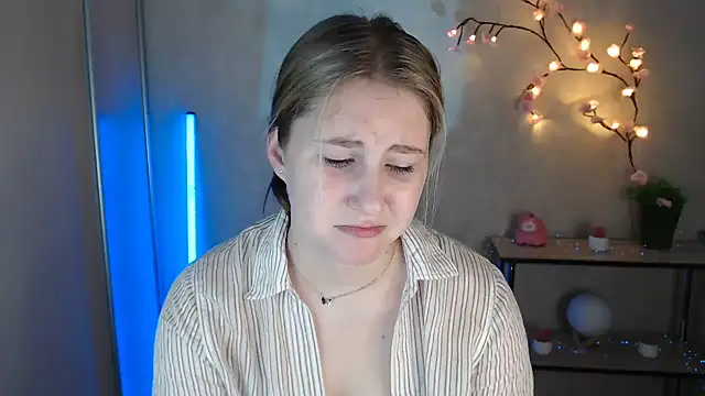 Milka kamila online show from 06/26/26, 12:20